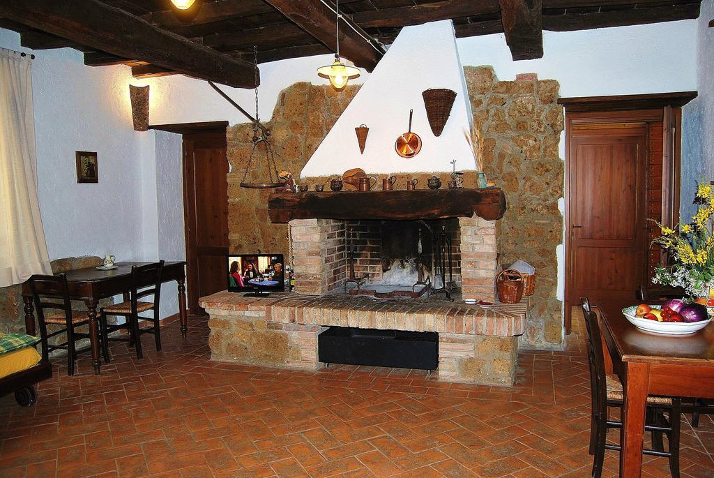 Вилла Agriturismo Poggio Porsenna - Con Piscina Proceno Экстерьер фото