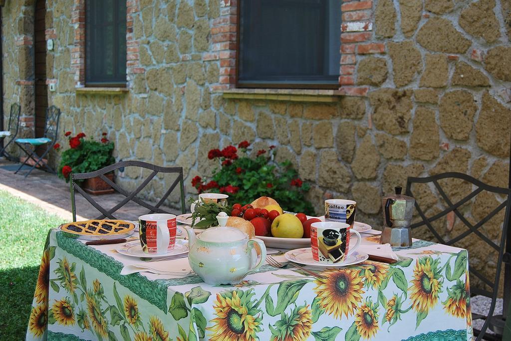 Вилла Agriturismo Poggio Porsenna - Con Piscina Proceno Экстерьер фото